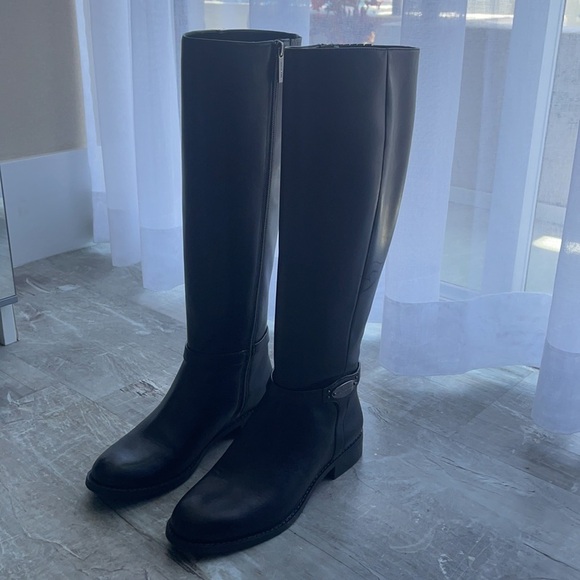 Michael Kors Boots 6M - Picture 2 of 3